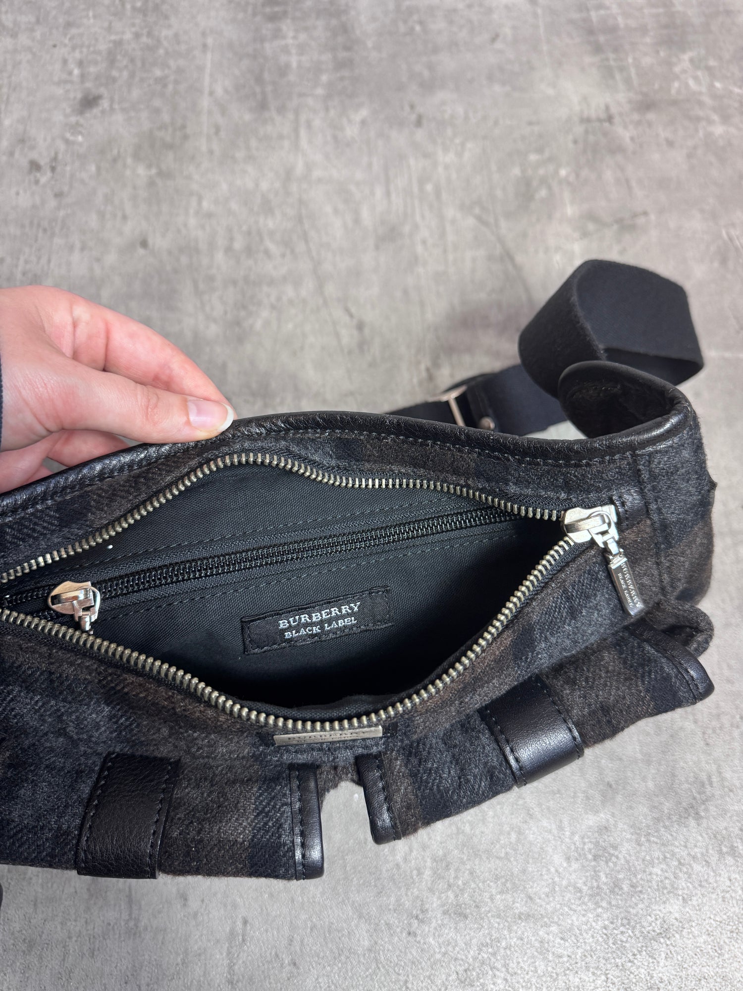 Burberry 00's Leather Detailed Smoke Nova Check Wool Crossbody Bag