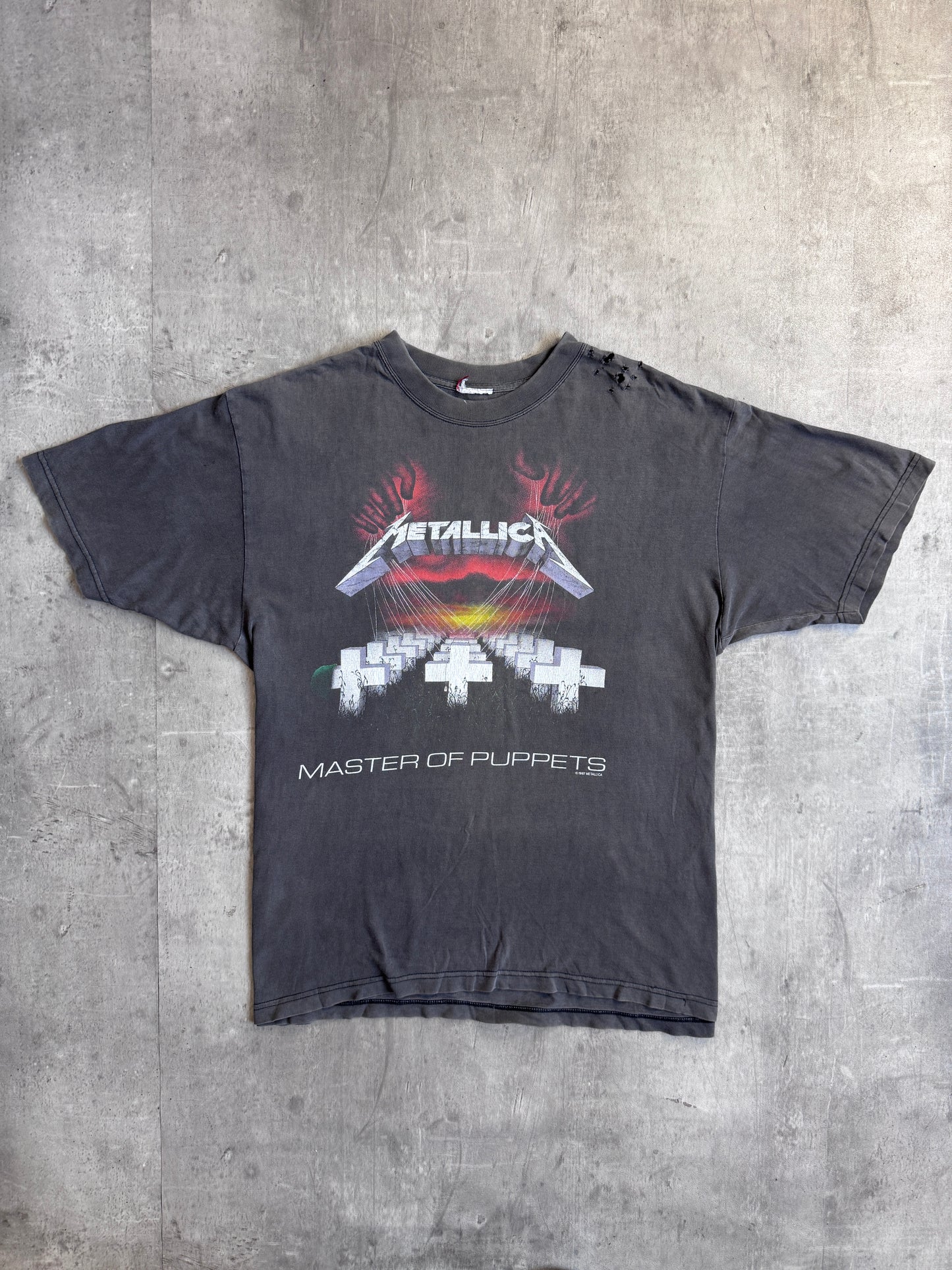 Vintage Metallica 'Master of Puppets' Distressed Graphic Tee