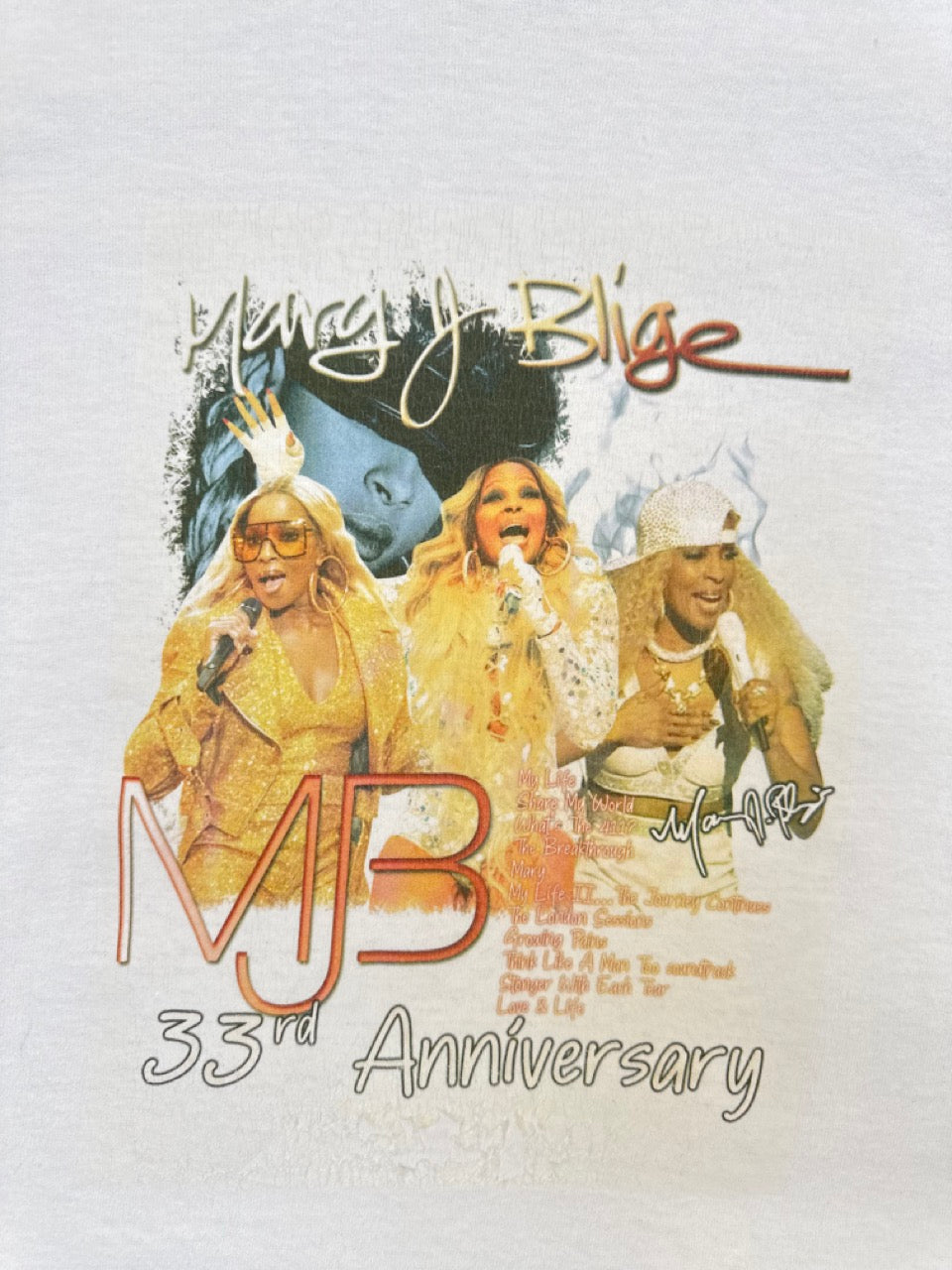 90s Mary J Blige '33 Anniversary' Graphic Tee