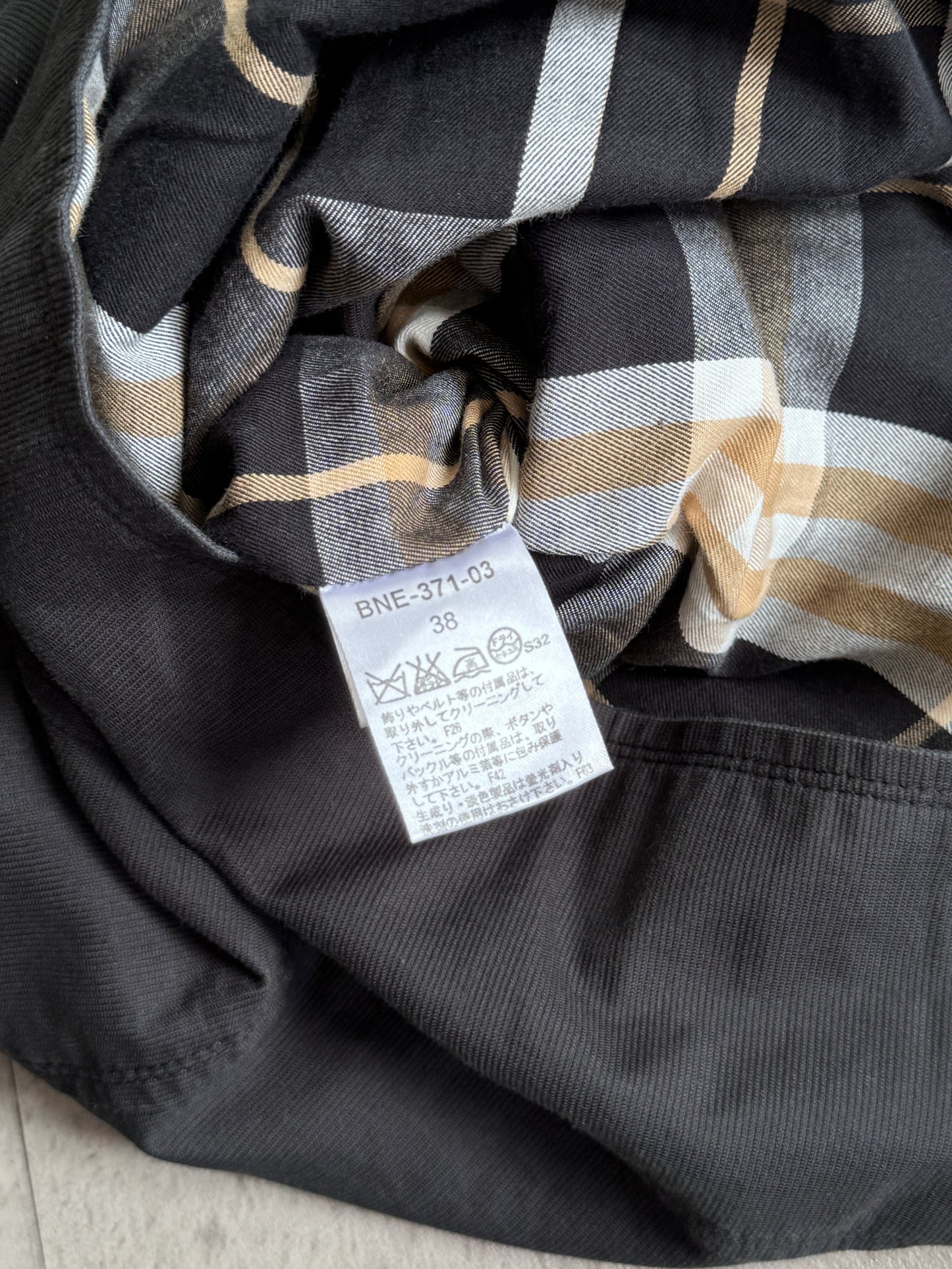 Burberry Black Cotton Belted Trench Jacket