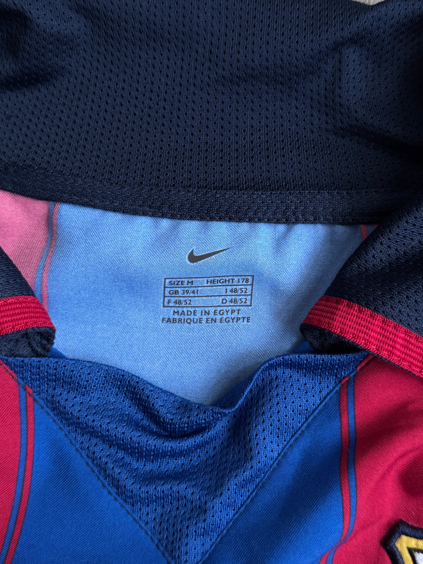 2003/04 Barcelona Home Nike Football Shirt