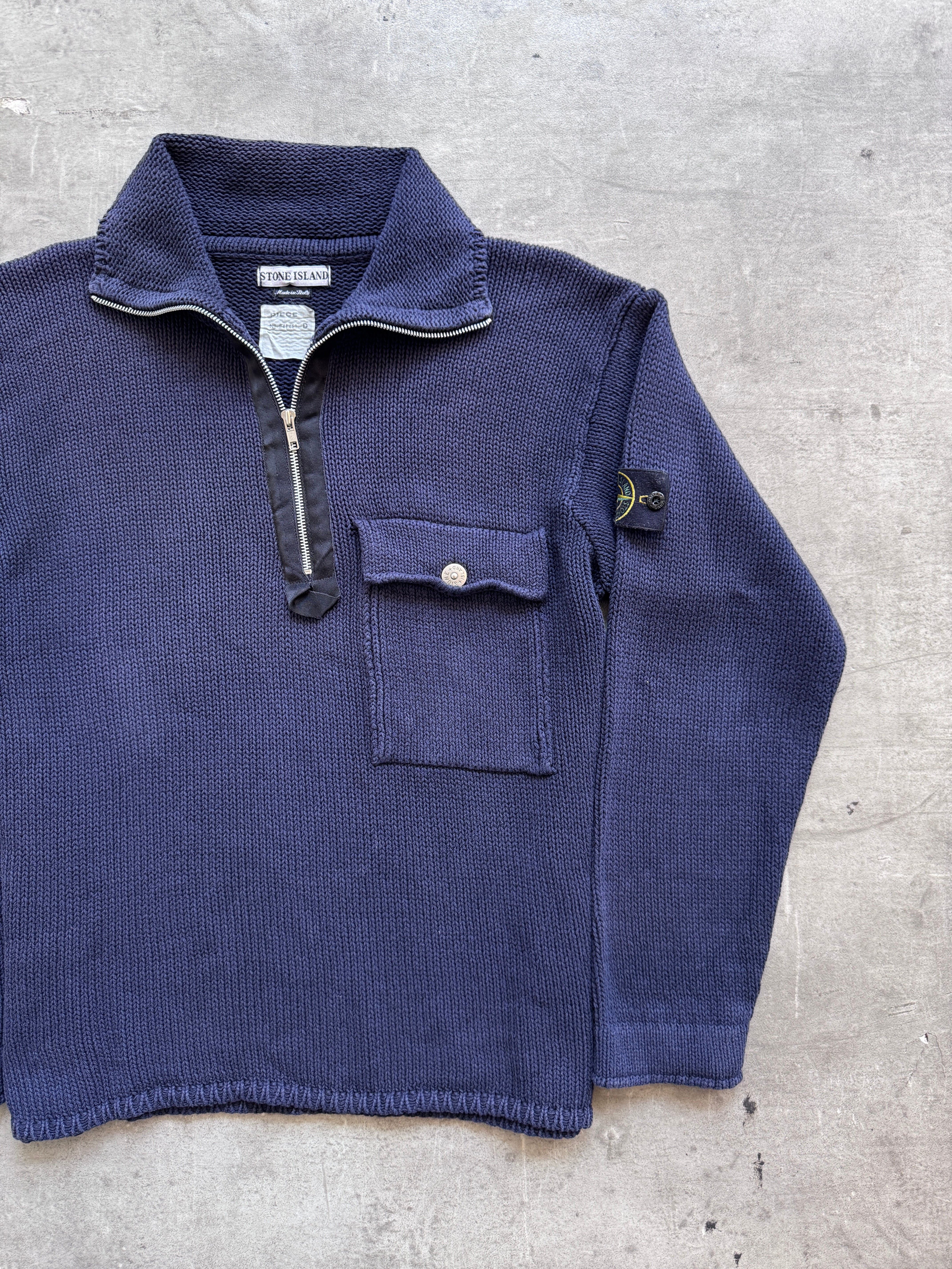 Vintage Sweaters – Retro Knitwear, Crewnecks & Designer Pullovers