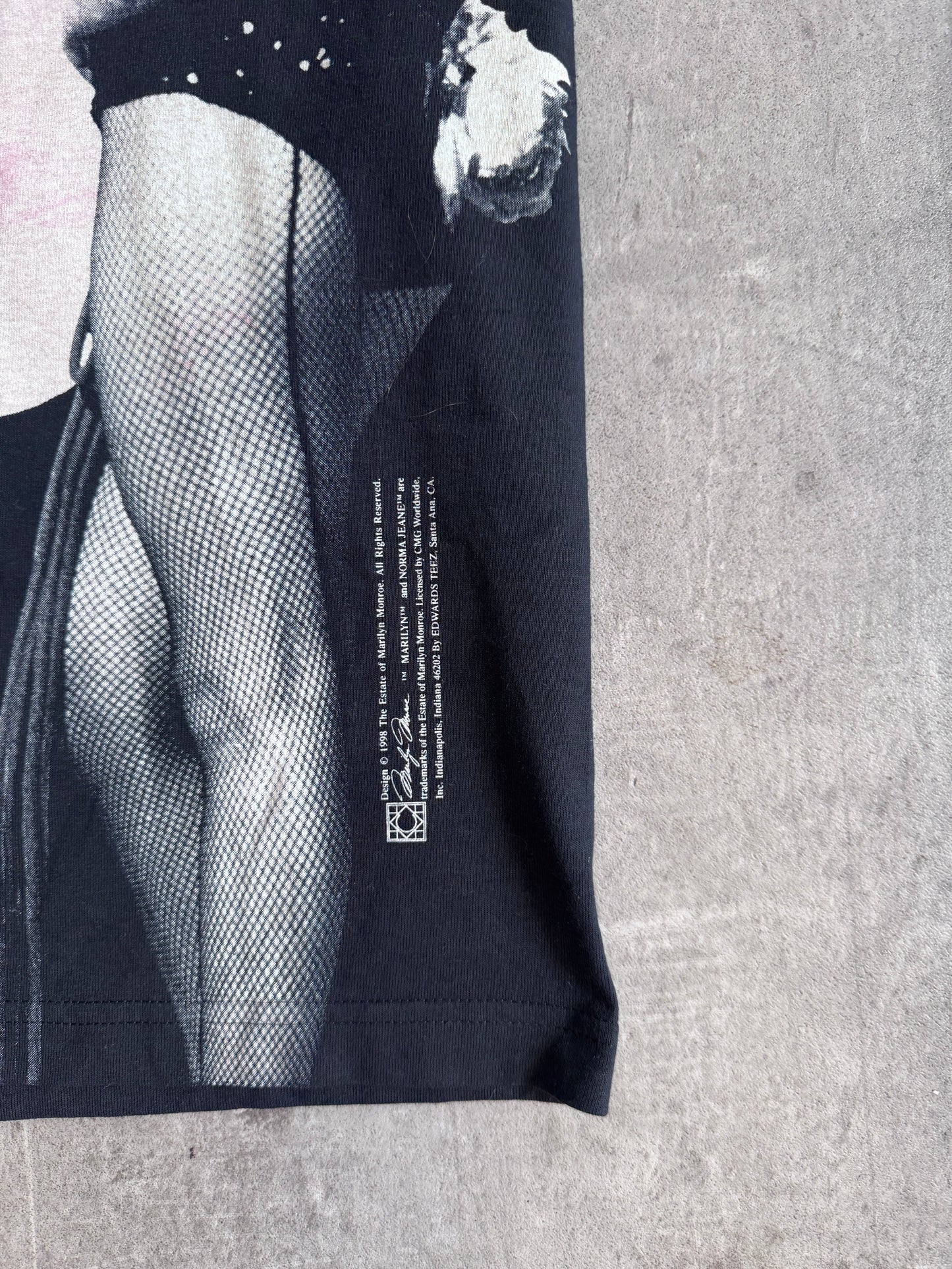 1998 Marilyn Monroe Popart All Over Print Graphic Tee