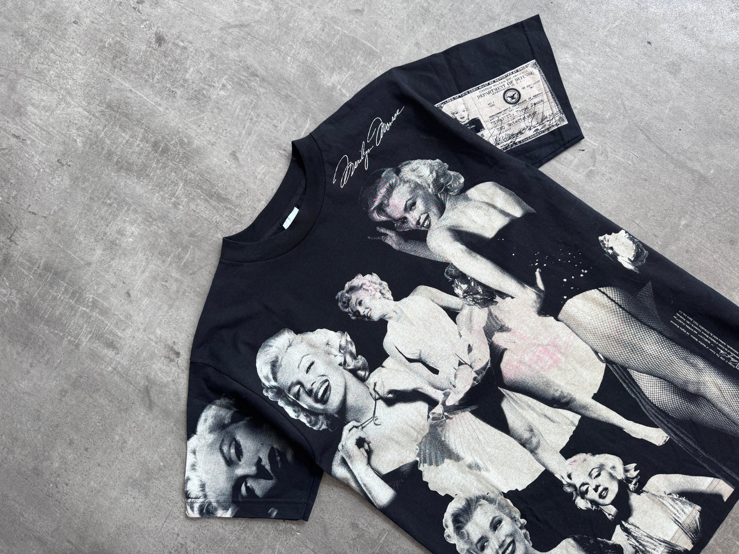 1998 Marilyn Monroe Popart All Over Print Graphic Tee