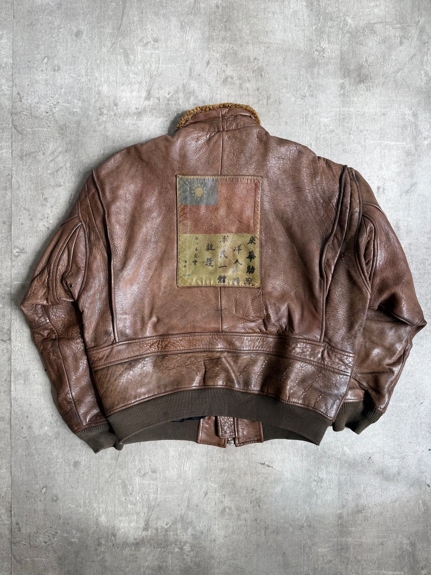 80s vintage leather jacket g1 a2 牛革 MAP 1980s Avirex G-1 Patchwork Leather Flight Jacket – Vintage