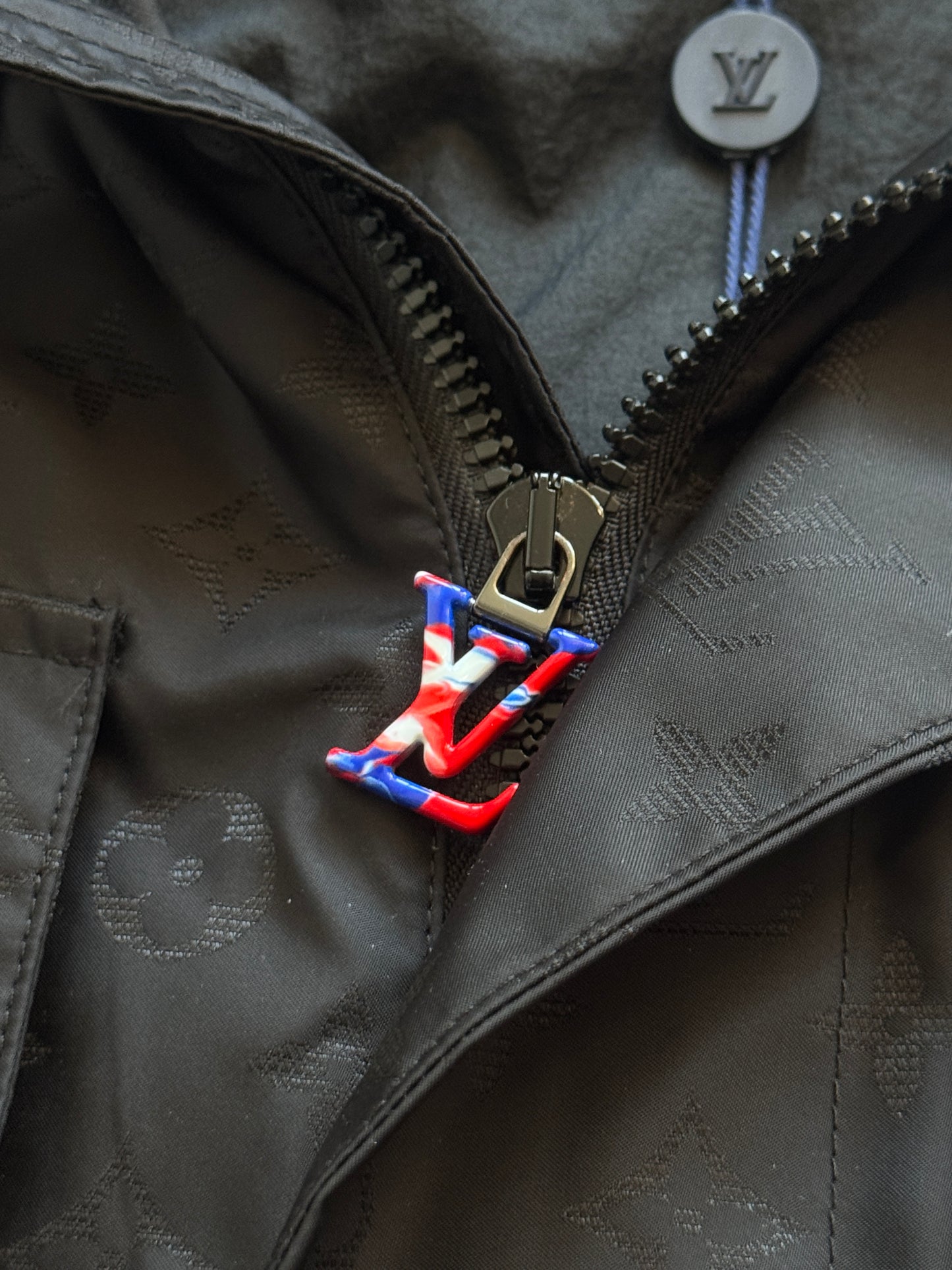 Louis Vuitton x NBA Monogram Parka Jacket. FA : 276