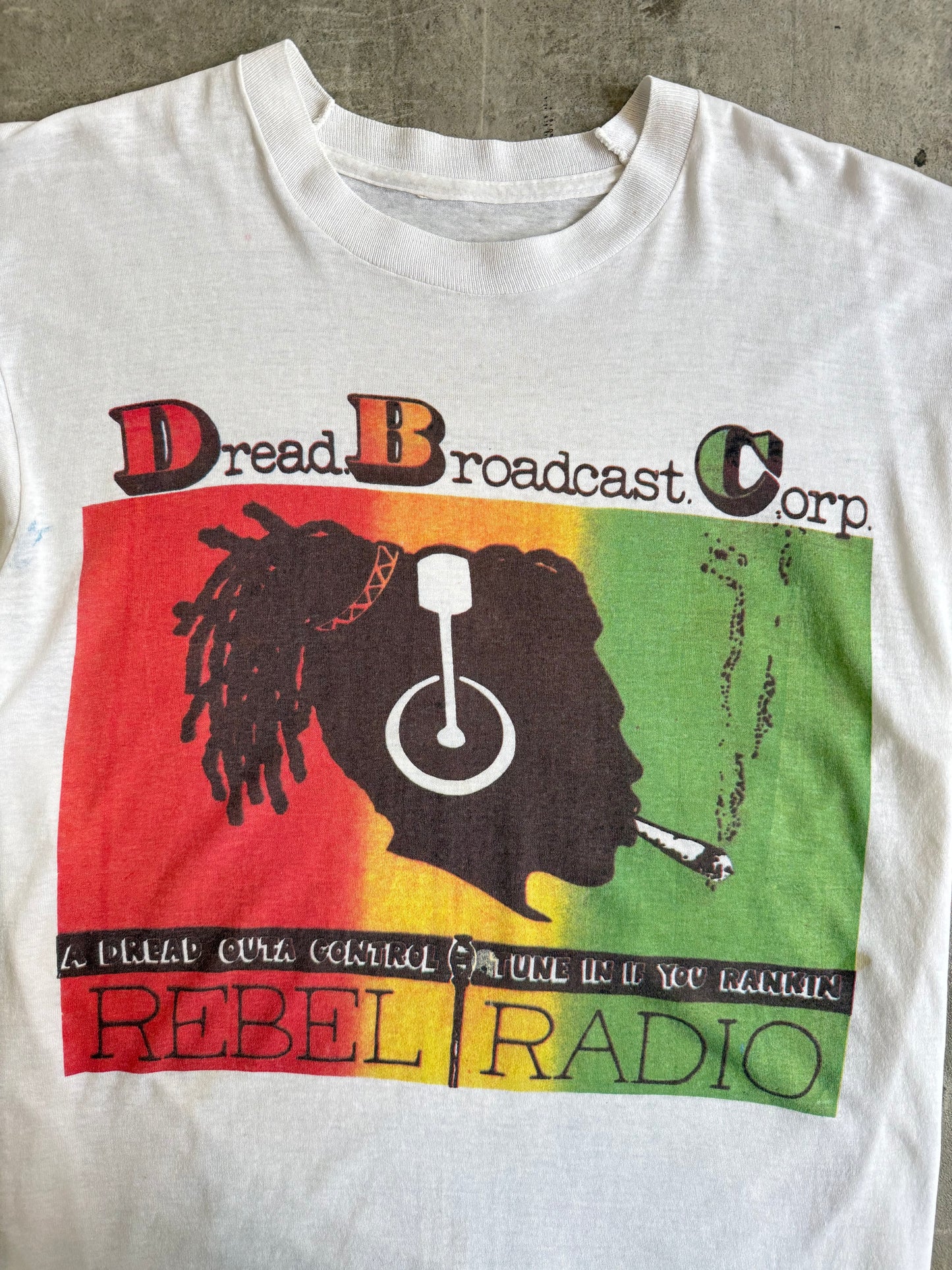 1990s Dread Broadcast Corp. Graphic Tee