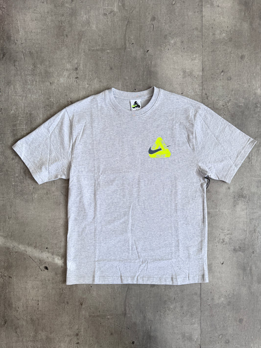 PALACE NIKE TRI SWOOSH T-SHIRT GREY MARL