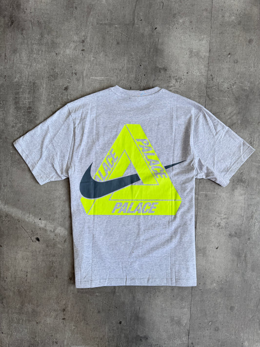 PALACE NIKE TRI SWOOSH T-SHIRT GREY MARL