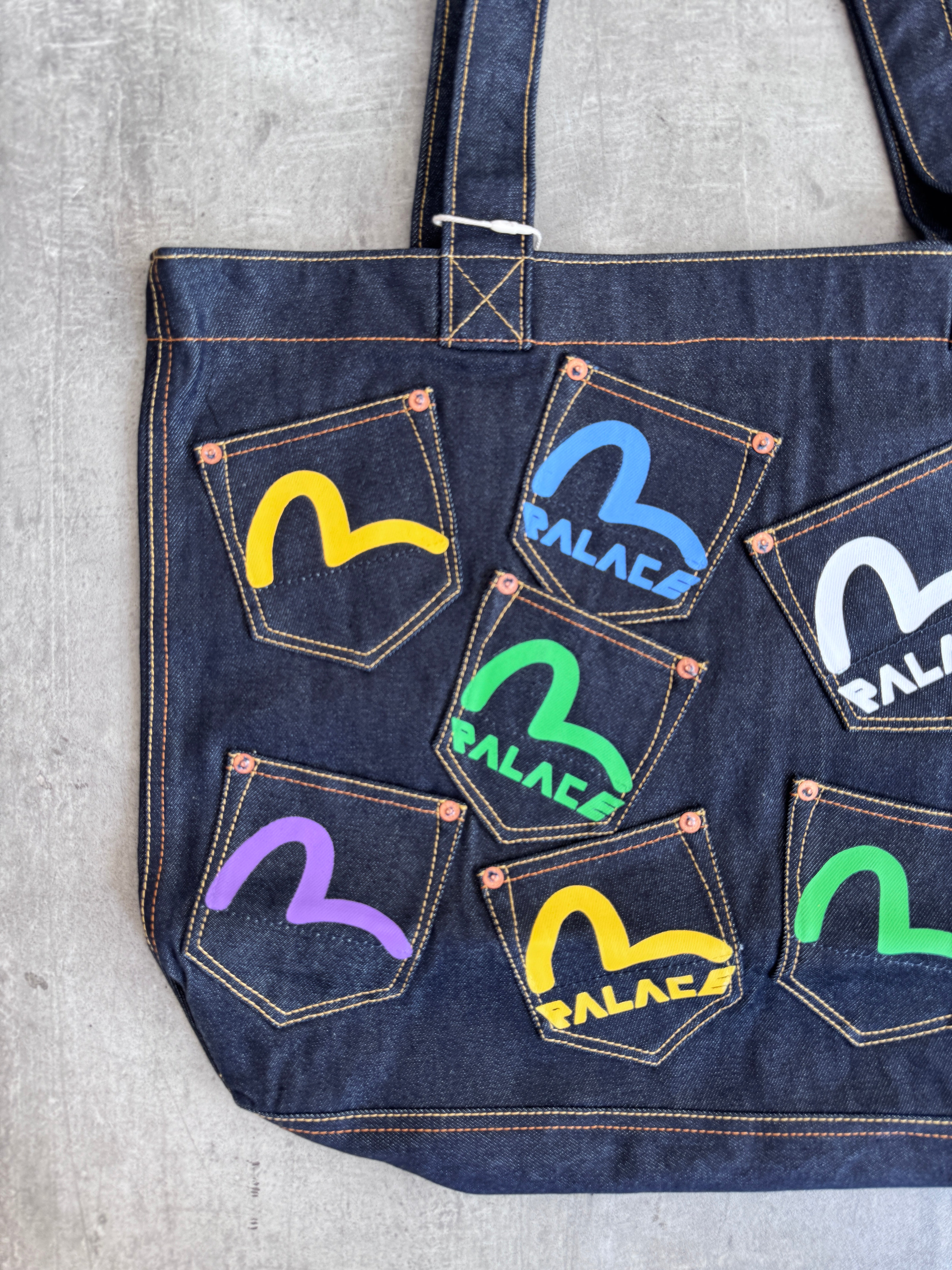 PALACE EVISU ロゴプリント デニムトートバ ッグ オールオーバーロゴジャカードプリント デニムトートバッグ – EVISU