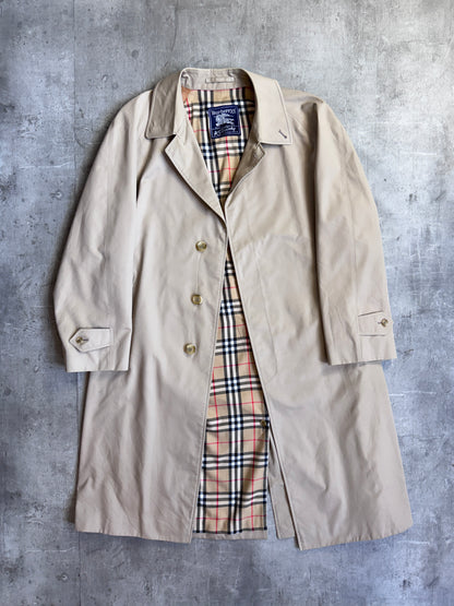 Burberry Classic Single Breasted Beige Trench Coat