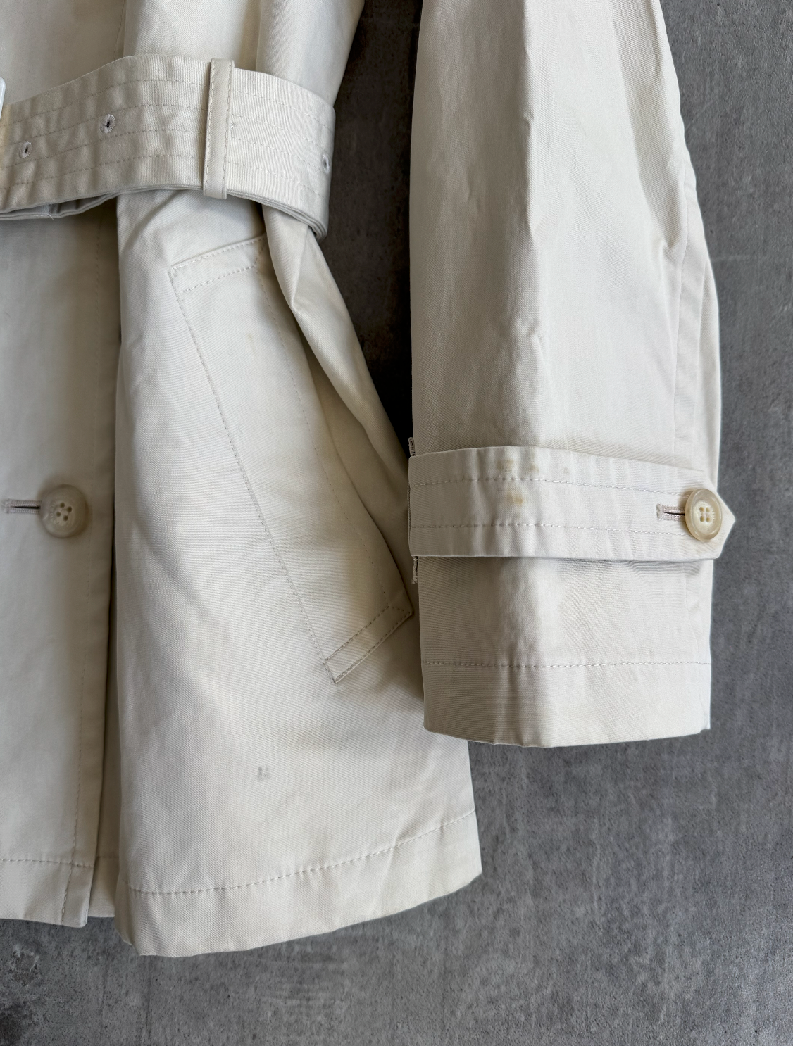 Burberry Blue Label Beige Cropped Peacoat
